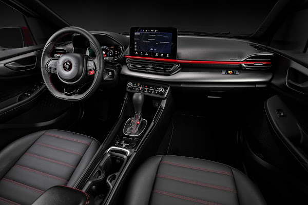 Novo Fiat Pulse Abarth 2023 tem fotos do interior reveladas